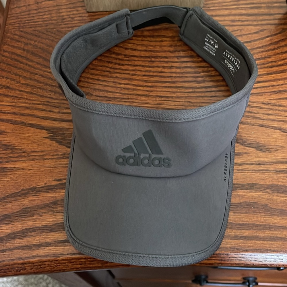 Adidas visor gray